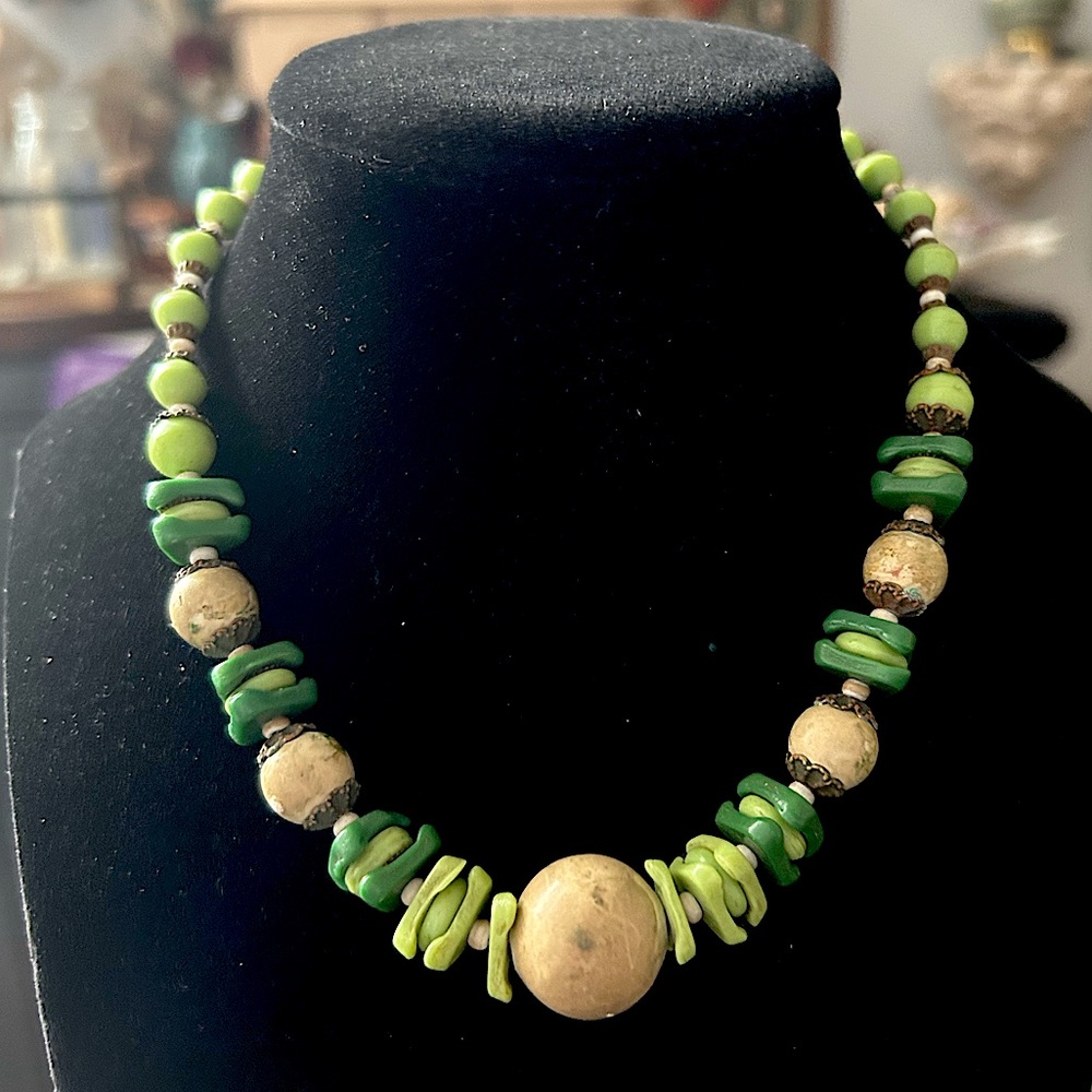 Vintage Green Multicolor Shell Wooden or Clay Beaded Choker Necklace